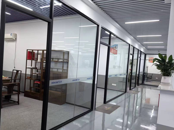 星科環(huán)?？照{(diào),工業(yè)省電空調(diào)廠家-溫州運營中心辦公室