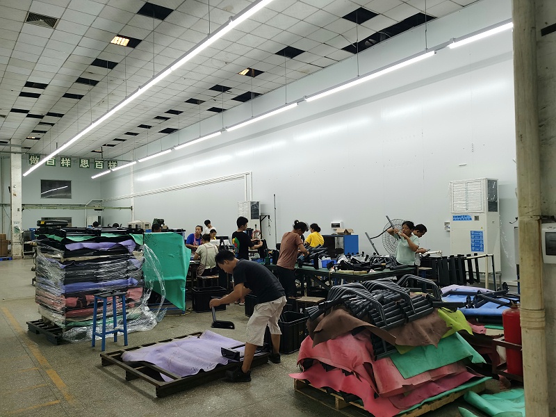 廣東某女子戒毒所生產(chǎn)車間選擇星科環(huán)?？照{(diào)冷風(fēng)機(jī)